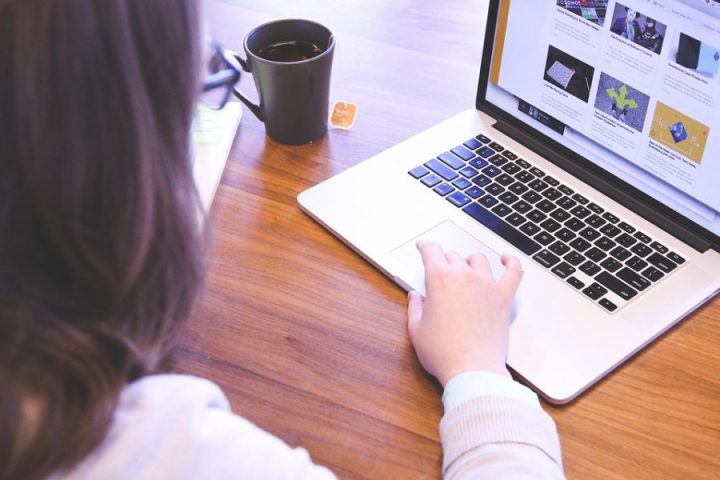 Data Analyst Jobs 2026 Now Require AI Hallucination Detection